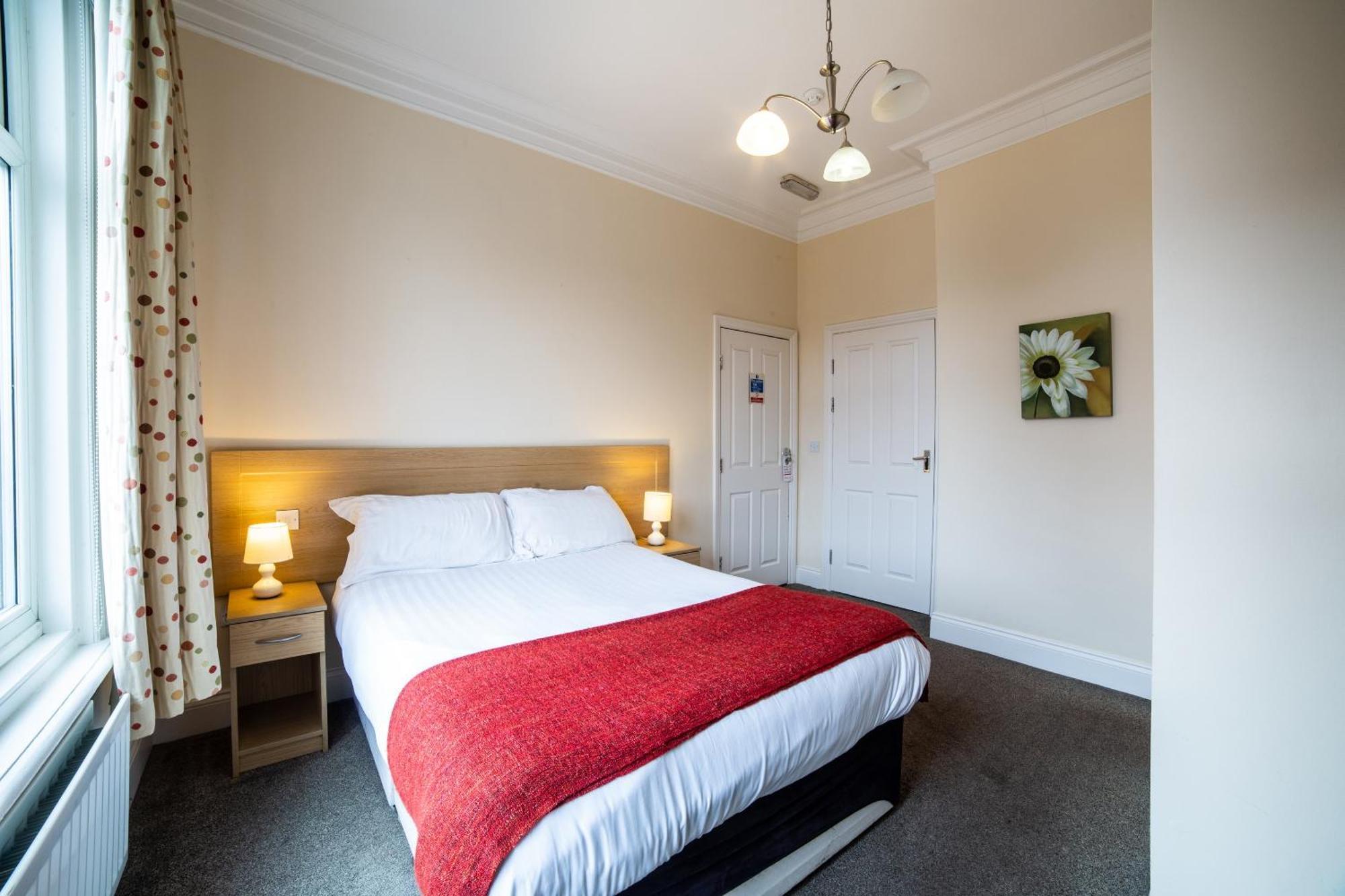 The Douglas Hotel Hartlepool Buitenkant foto