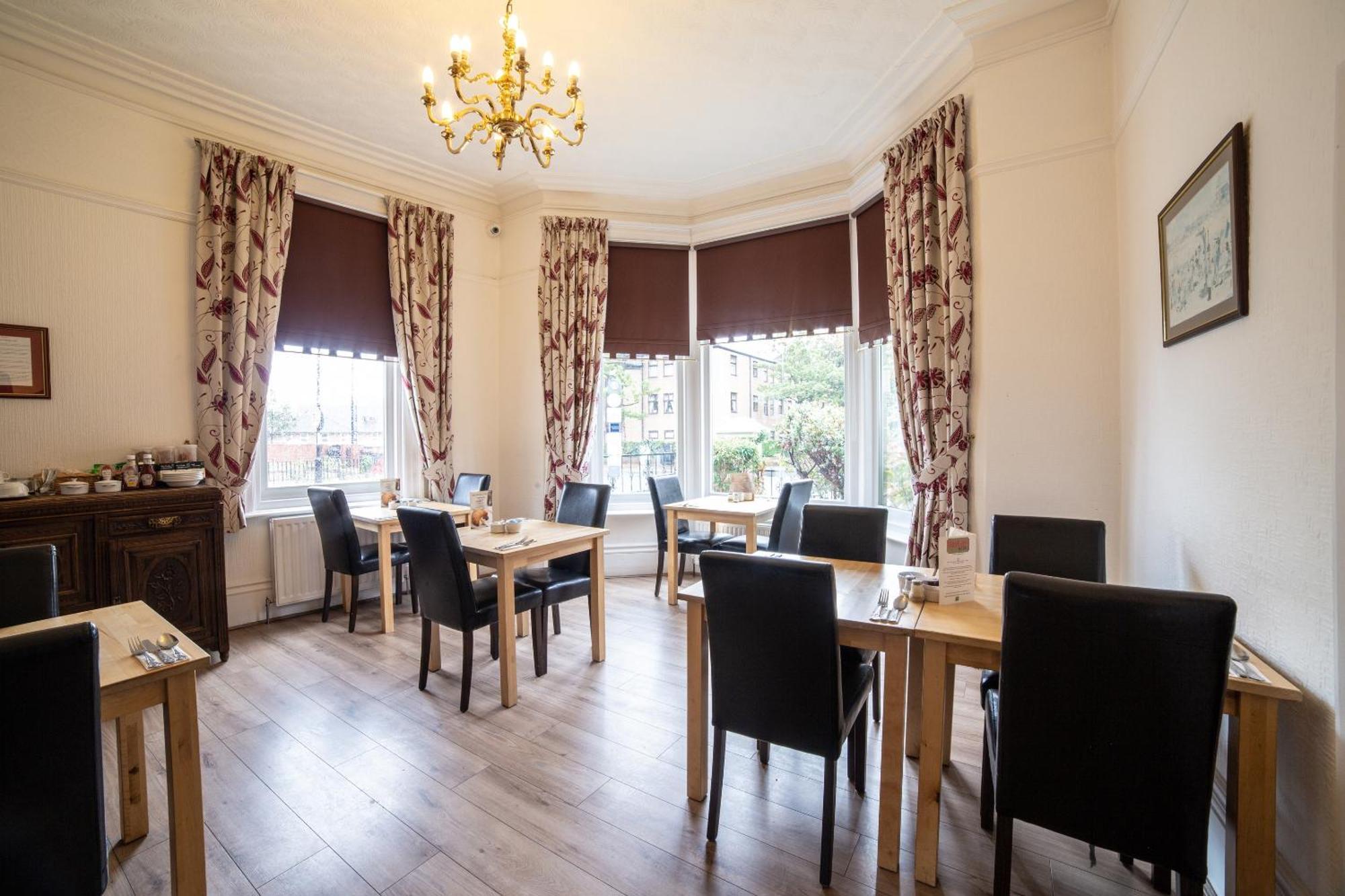 The Douglas Hotel Hartlepool Buitenkant foto