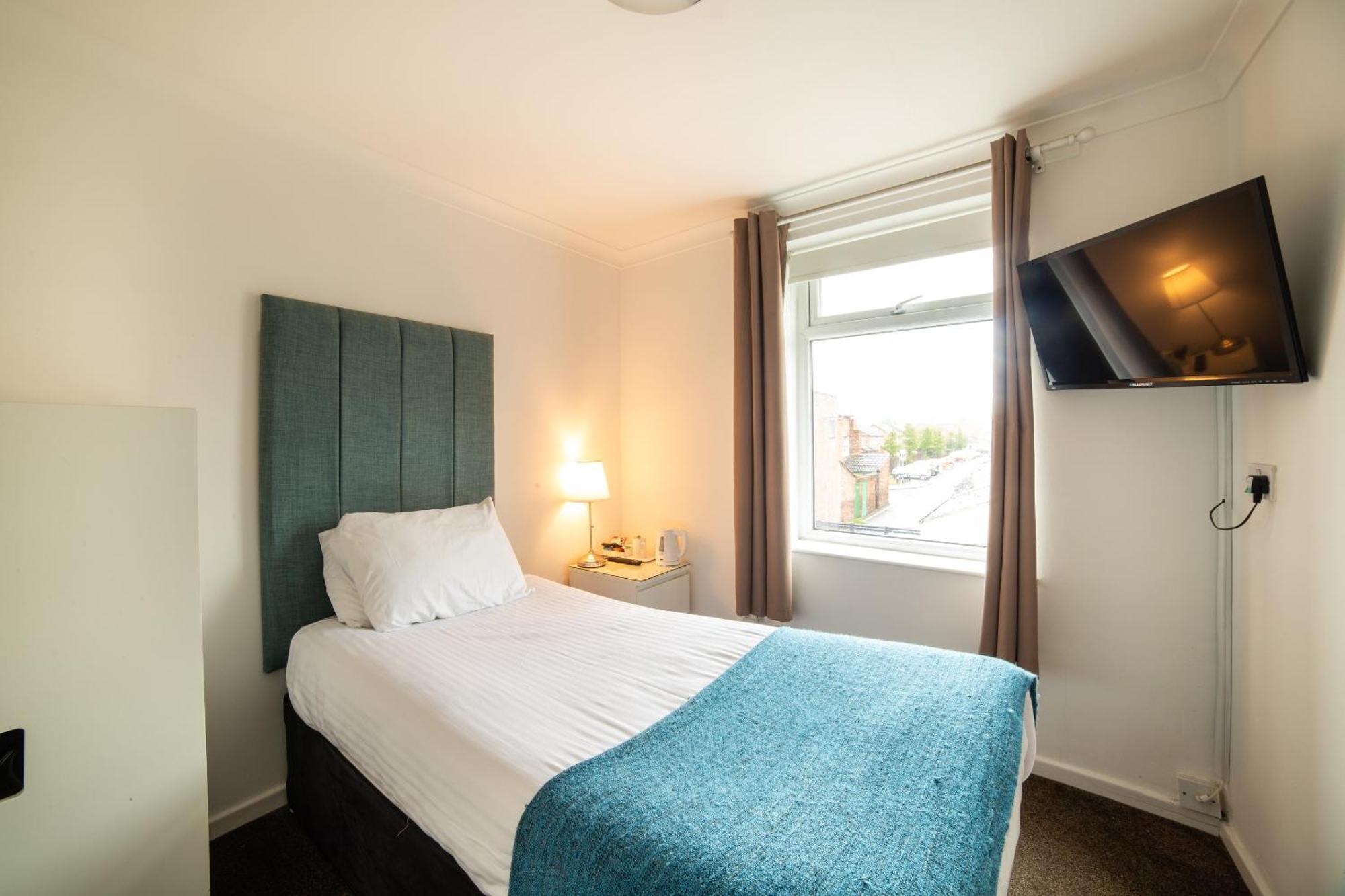 The Douglas Hotel Hartlepool Buitenkant foto